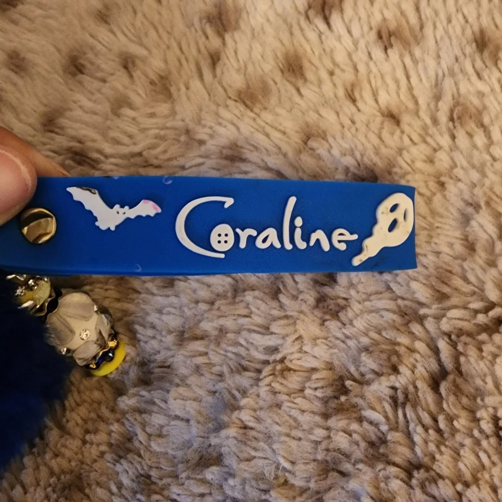 Coraline Blue Shirt Star Blue Pom Pom Key Holder with Character Charm Beaded